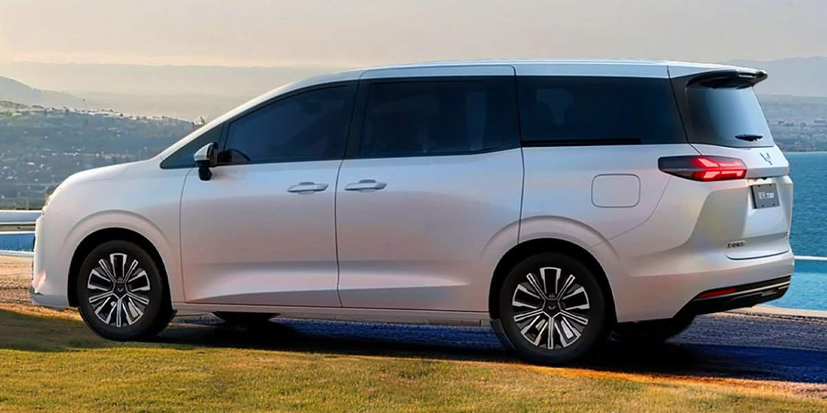 WULING STARLIGHT 730 Video Overview